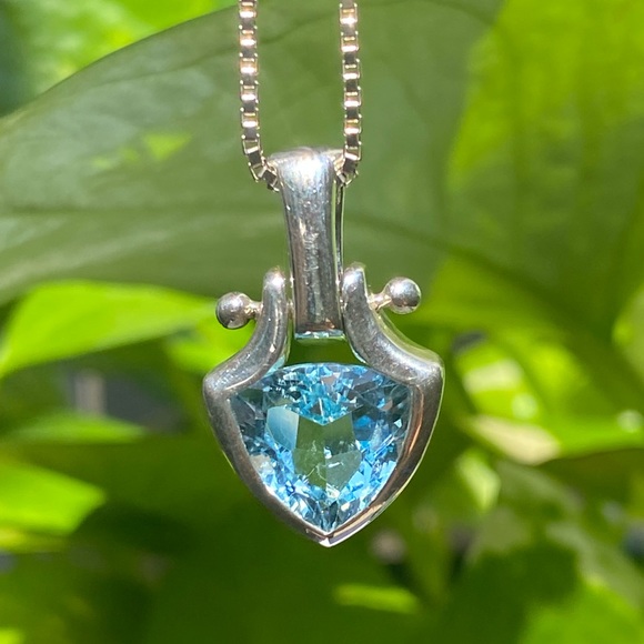 925 Aquamarine💠 Ring & Necklace set✨ - Picture 9 of 17